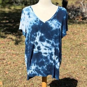 Philosophy by Republic Blue & White Tie Dye V Neck Short Sleeve Knit Top…
